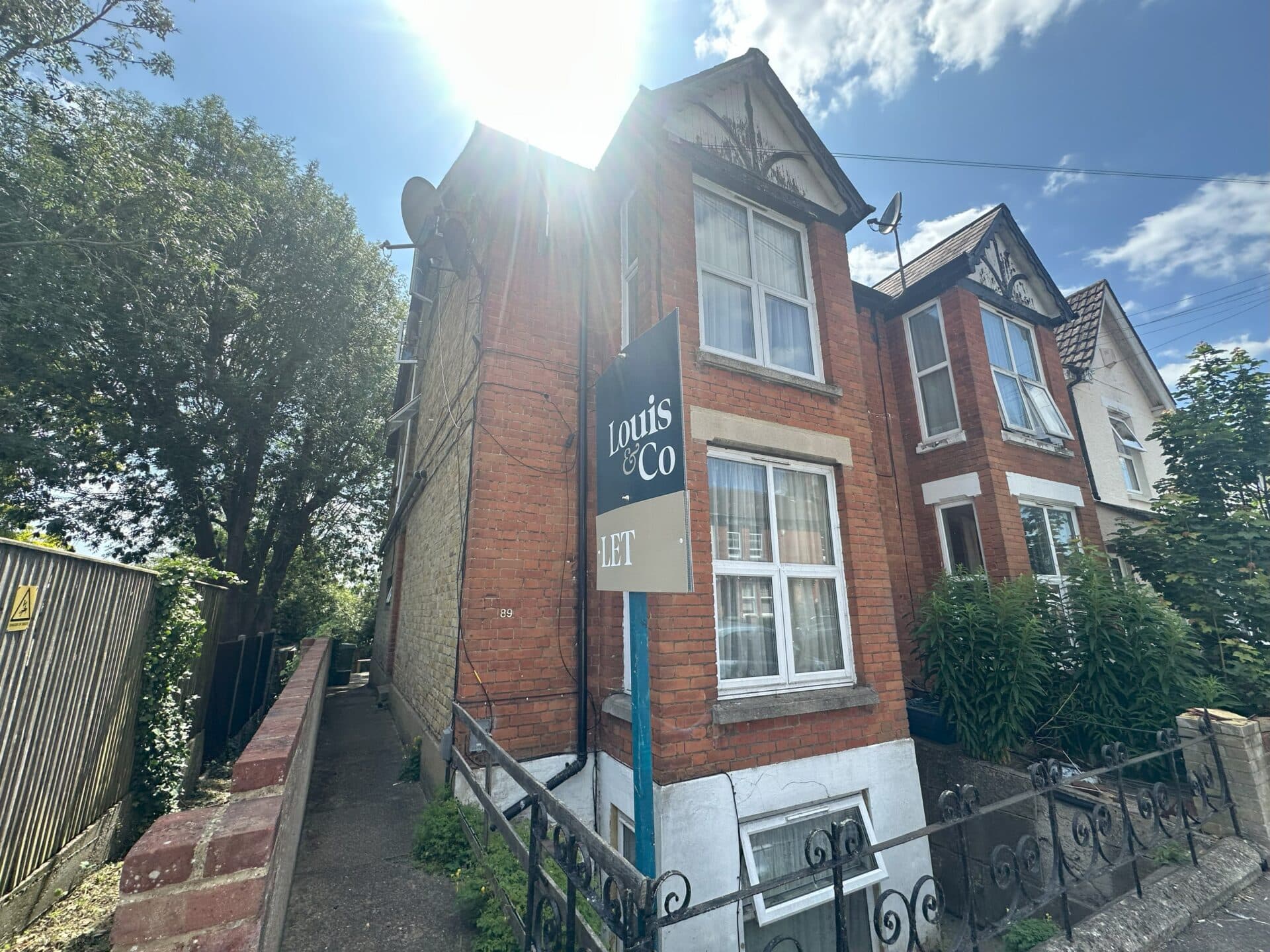 Room 3, Allen Street, Maidstone, Maidstone, ME14 5AH