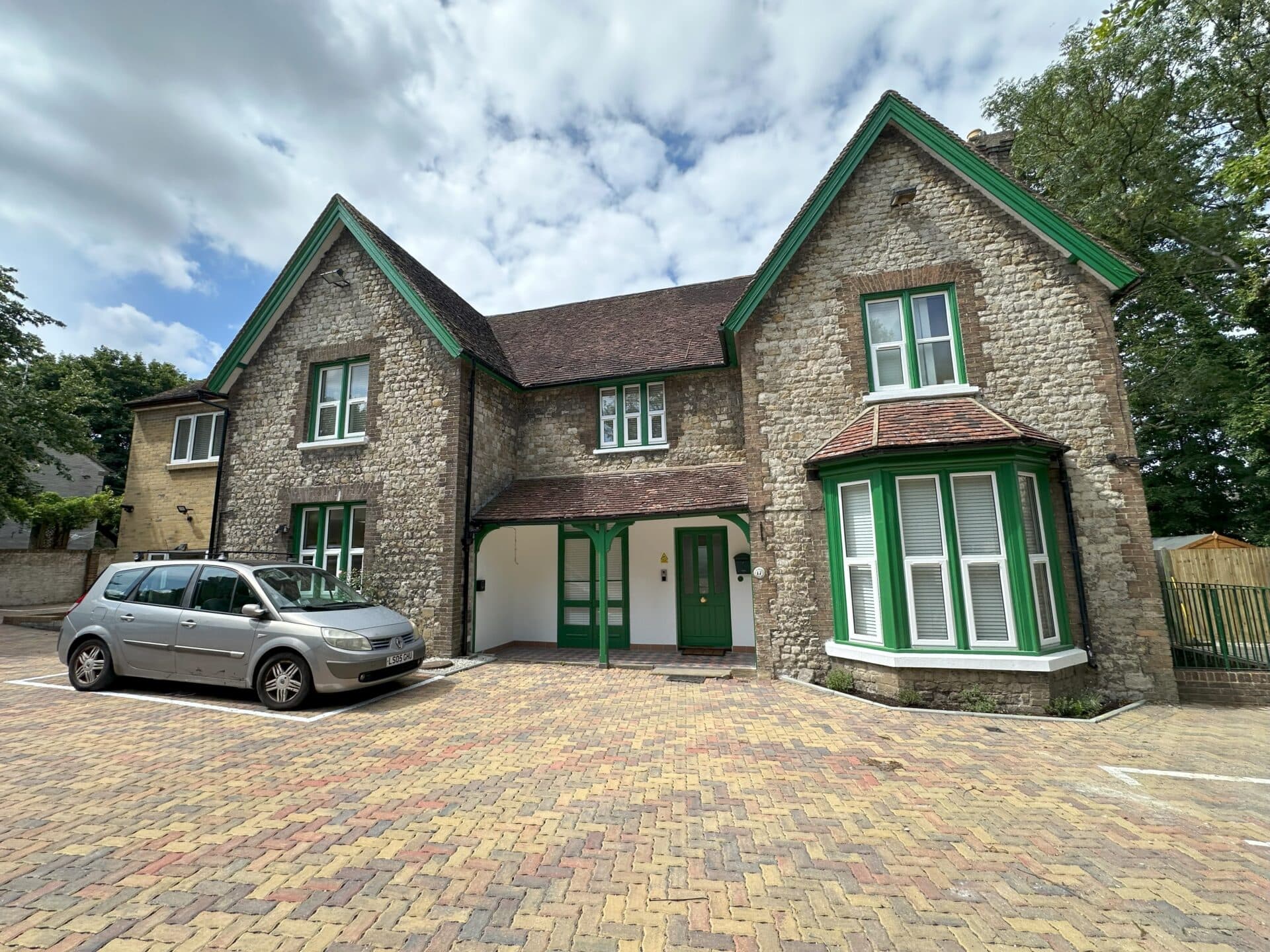 Room 2, Church Street, Maidstone, ME15 6QX
