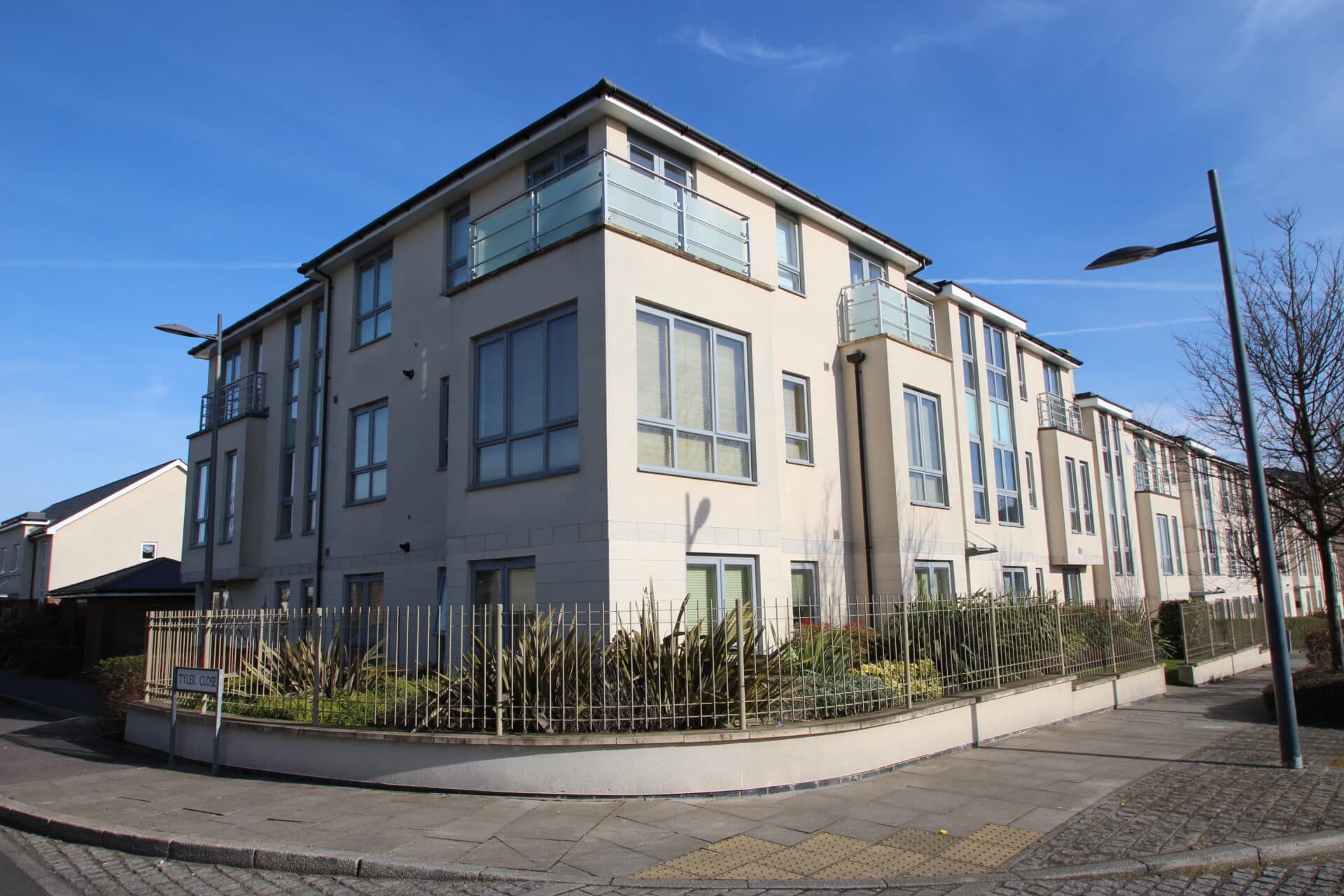 Springhead Parkway, Northfleet, Gravesend, Gravesend, DA11 8BF