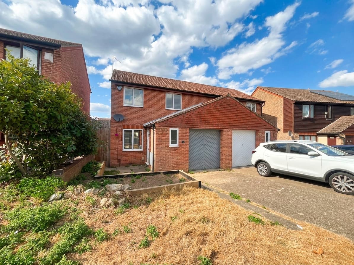 Flood Hatch, Maidstone, Maidstone, ME15 6FS