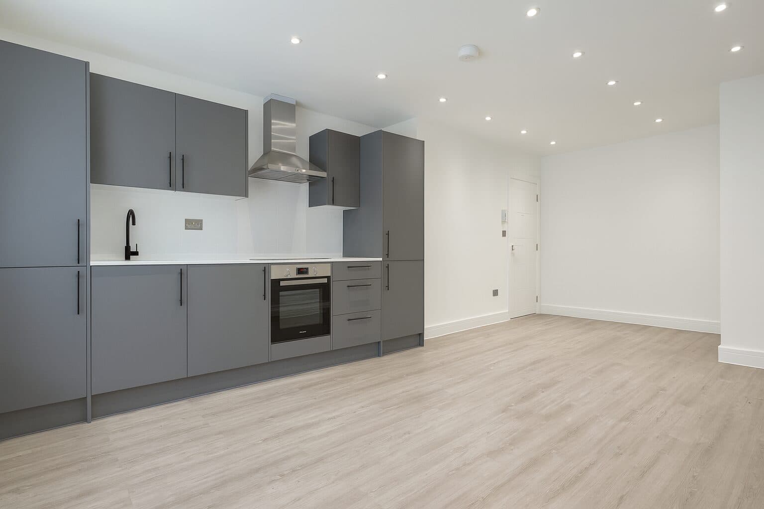 Flat 1, 155 Main Road, Westerham, Biggin Hill, TN16 3JP
