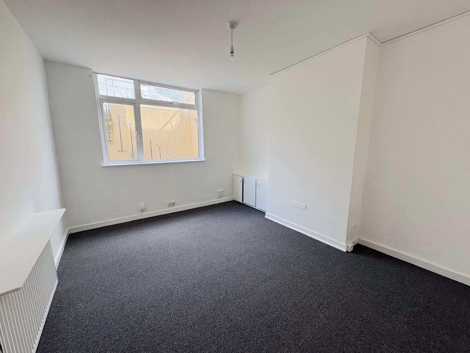 Garden Flat, 31 Charlton Street, Maidstone, Maidstone, ME16 8LB