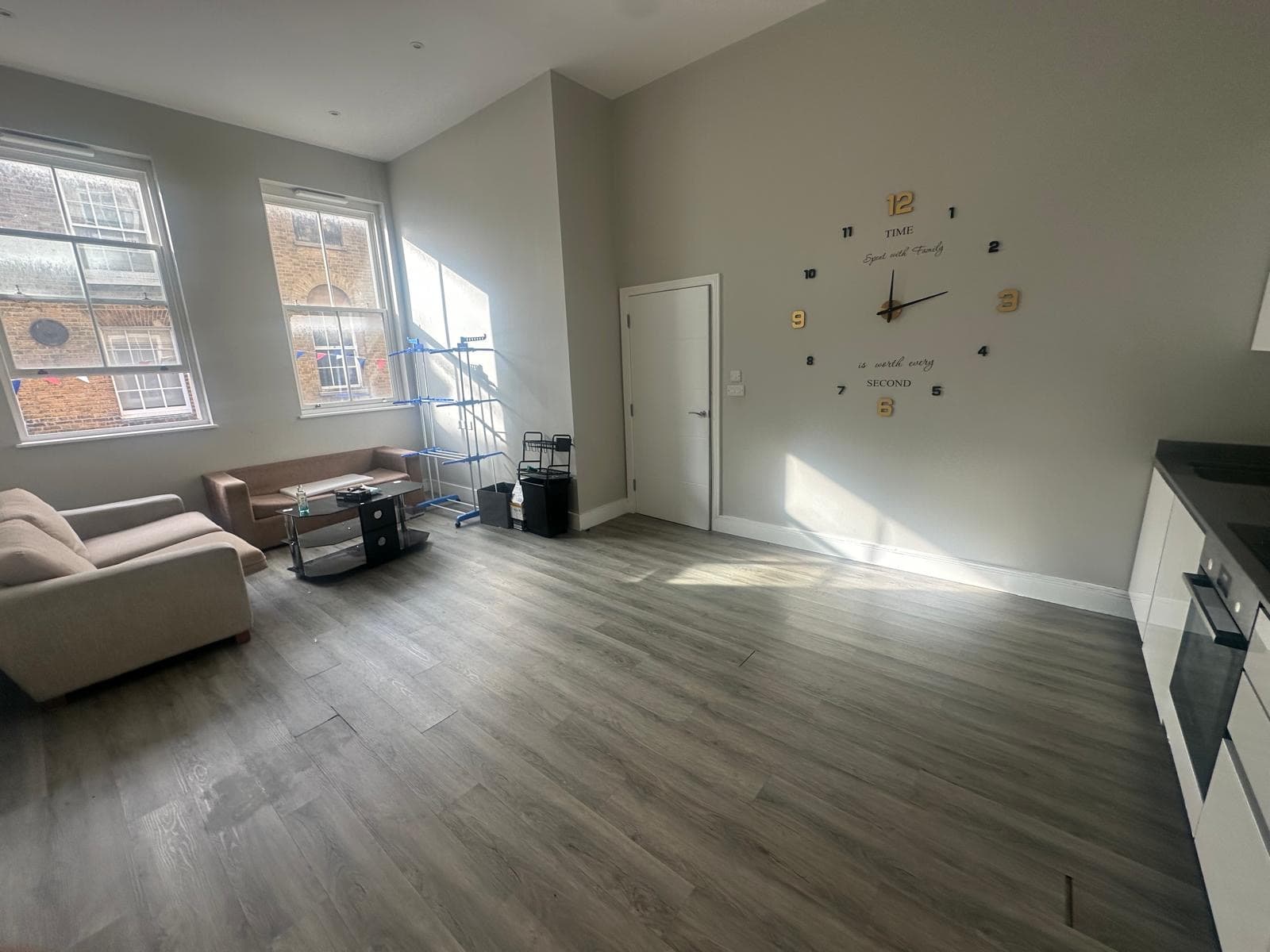 Flat 1 25-26 High Street, Gravesend, DA11 0AZ