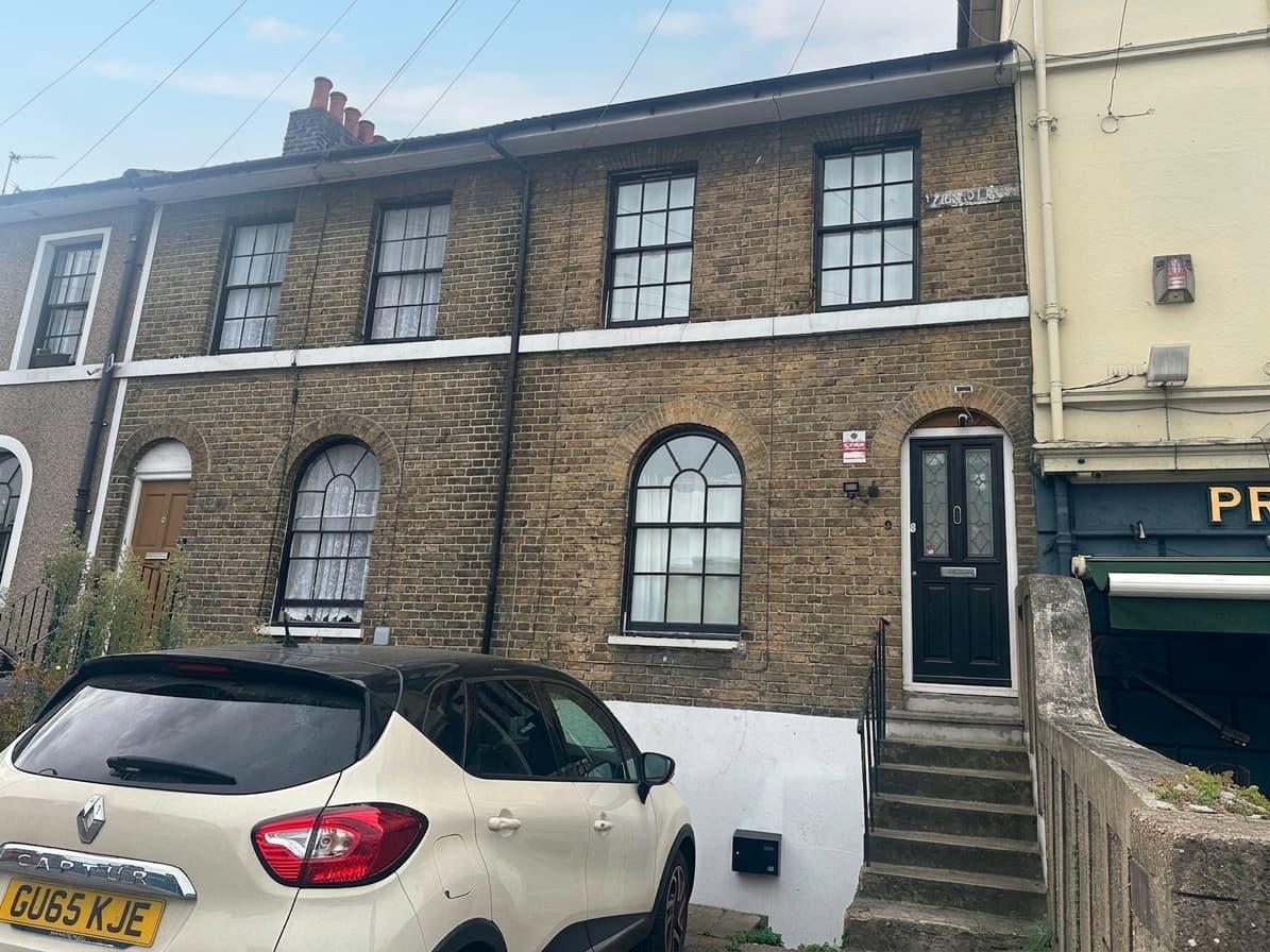 Zion Place, Gravesend, DA12 1BH